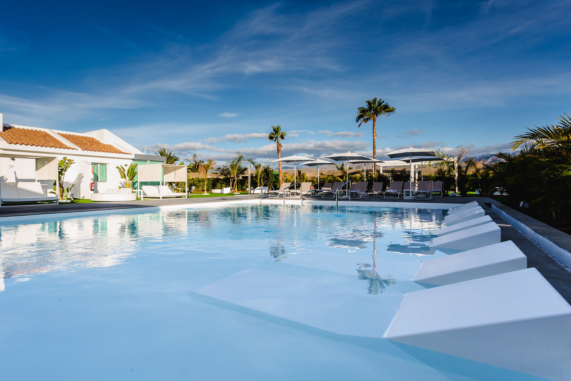 Seven Hotel & Wellness - Gay Men Only Maspalomas  Exteriör bild